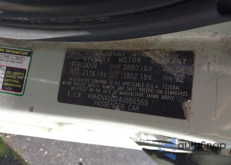 2004 Hyundai Elantra Gls/Gt from USA, damaged, VIN KMHDN46D24U866569